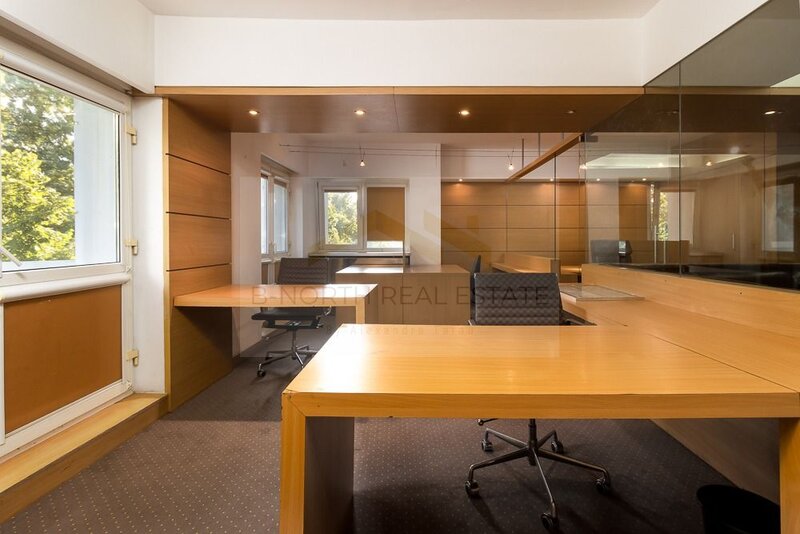 Unirii, Fantani, spatiu birouri de vanzare 5 camere, 110 mp, Investitie