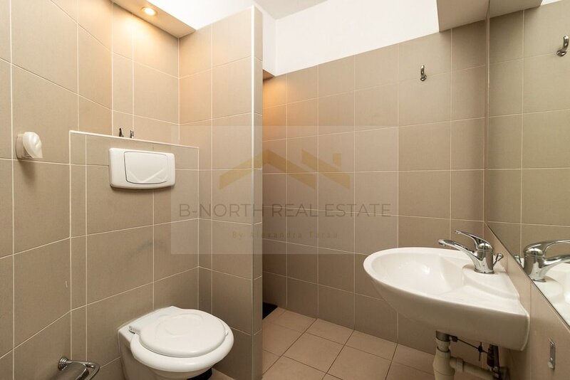 Unirii, Fantani, spatiu birouri de vanzare 5 camere, 110 mp, Investitie